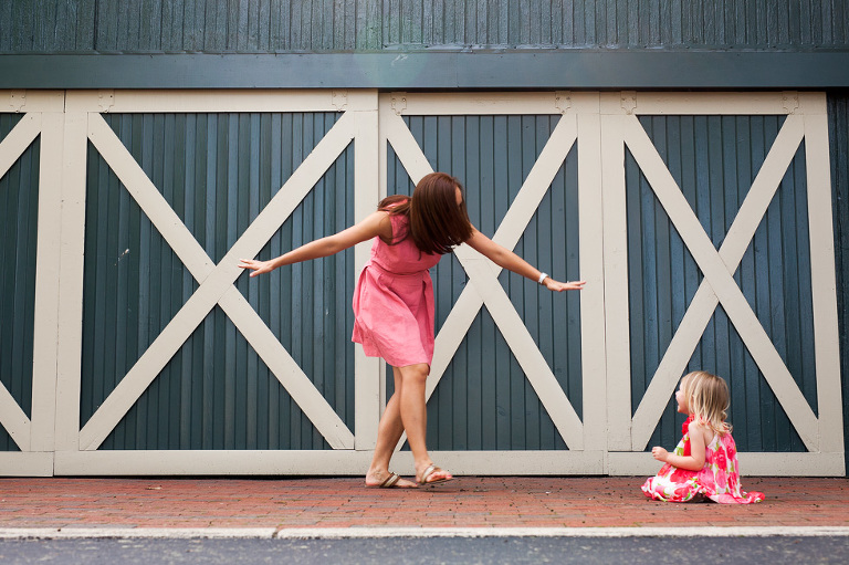 liveroygbiv_springboro_ohio_family_portrait_photograher_creative_fun_unique_storytelling_tamulonis_2015_51