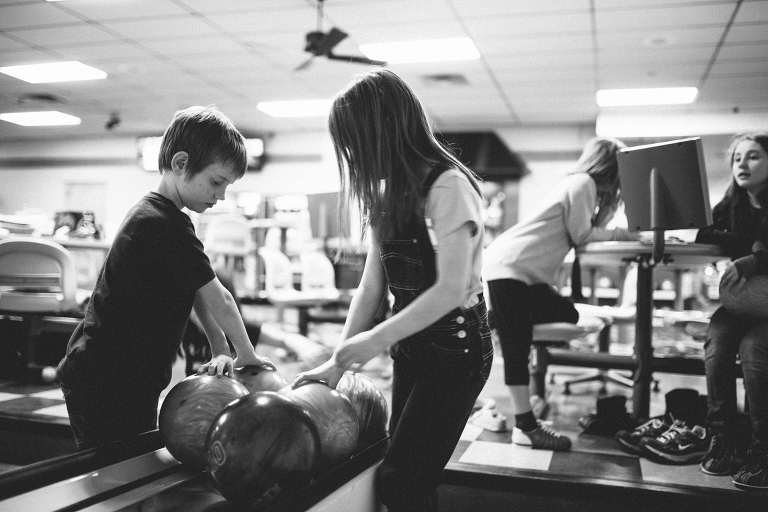 sarah_jared_blended_family_bowling_photography_dayton_ohio_liveroygbiv_creative_portraits_storytelling-34