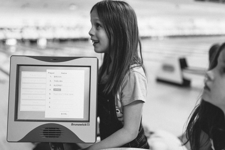 sarah_jared_blended_family_bowling_photography_dayton_ohio_liveroygbiv_creative_portraits_storytelling-45