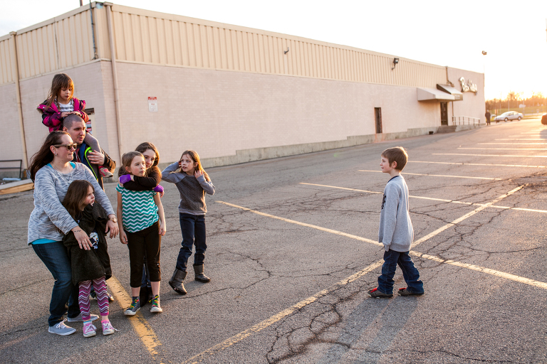 sarah_jared_blended_family_bowling_photography_dayton_ohio_liveroygbiv_creative_portraits_storytelling-60
