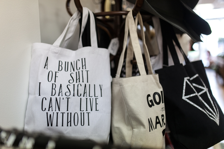 heart_mercantile_local_businesses_dayton_ohio_photographers_oregon_district_daytoncentric_storytelling_women_boutique_liveroygbiv_katie_swift-12