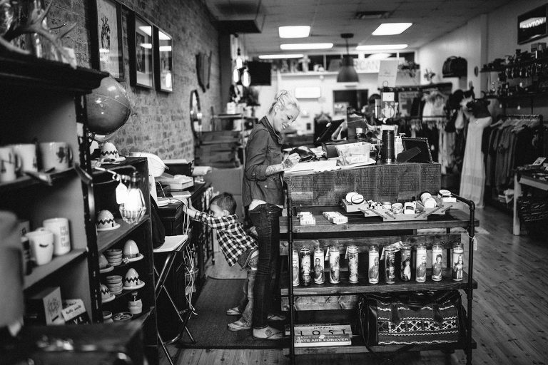 heart_mercantile_local_businesses_dayton_ohio_photographers_oregon_district_daytoncentric_storytelling_women_boutique_liveroygbiv_katie_swift-18