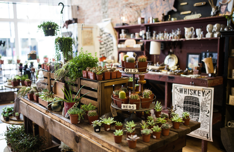 heart_mercantile_local_businesses_dayton_ohio_photographers_oregon_district_daytoncentric_storytelling_women_boutique_liveroygbiv_katie_swift-31