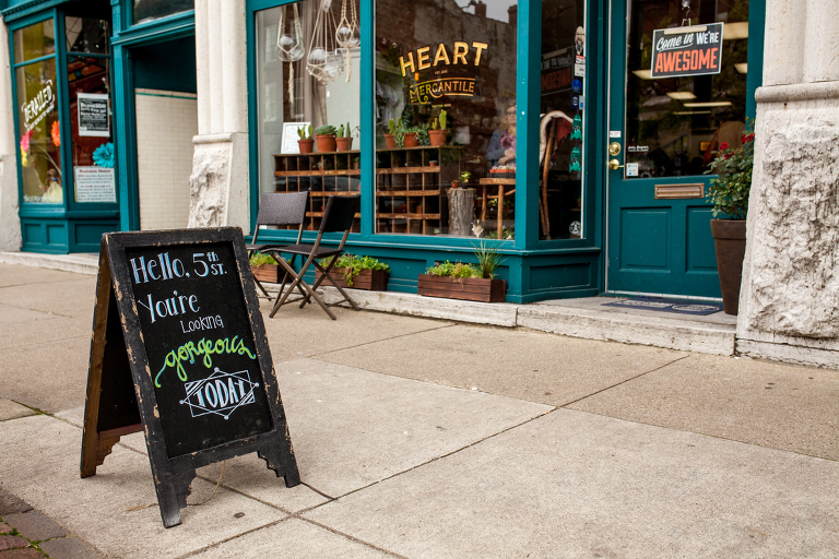 heart_mercantile_local_businesses_dayton_ohio_photographers_oregon_district_daytoncentric_storytelling_women_boutique_liveroygbiv_katie_swift-37