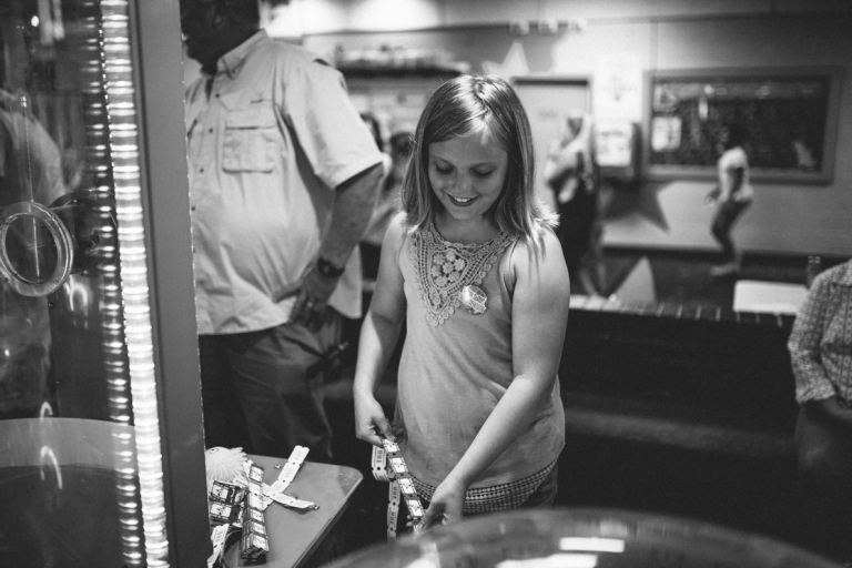 ella_skateworld_bday_party_2016_liveroygbiv_photography_katie_swift_documentary_black_and_white-41