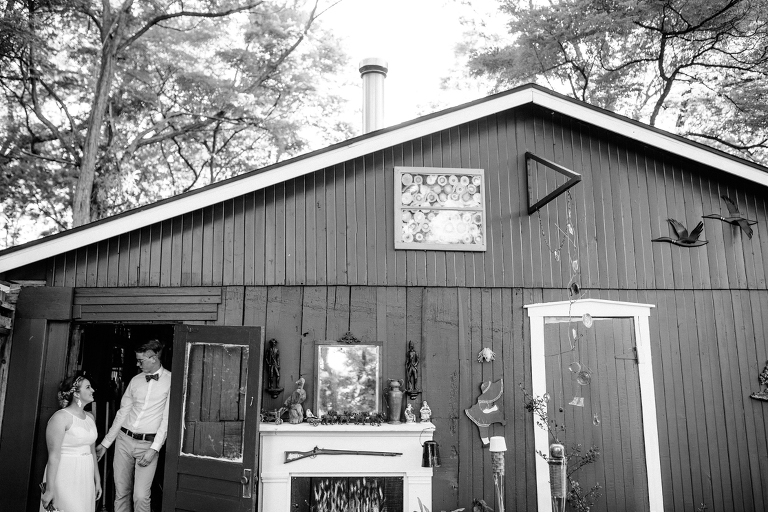 liveroygbiv_wedding_photography_springboro_dayton_ohio_kings_garden-19